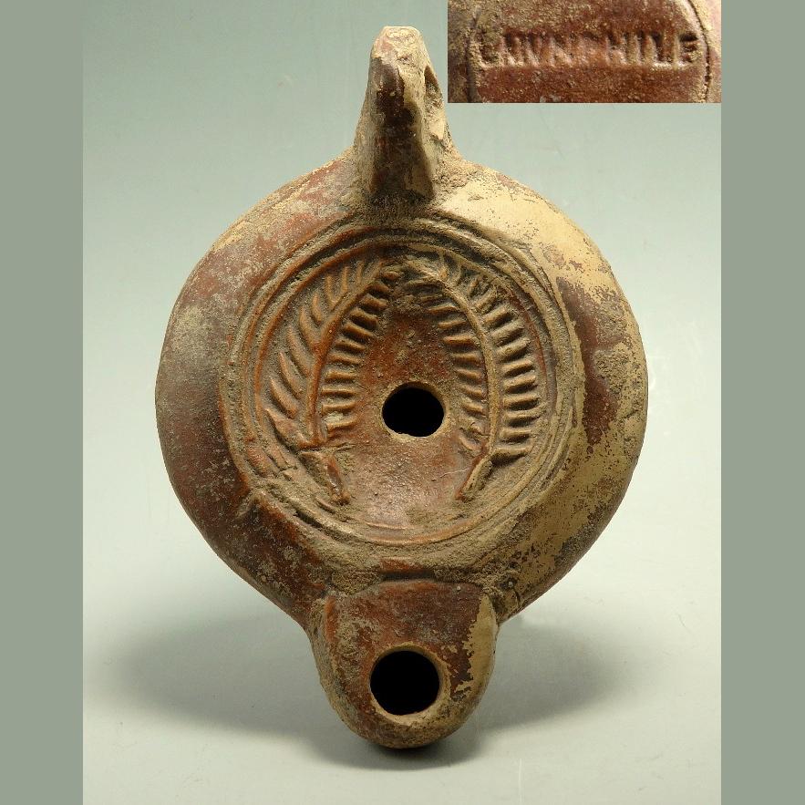 Roman Terracotta Oil Lamp Of Two Palm Leaves & Maker'S Mark To Base