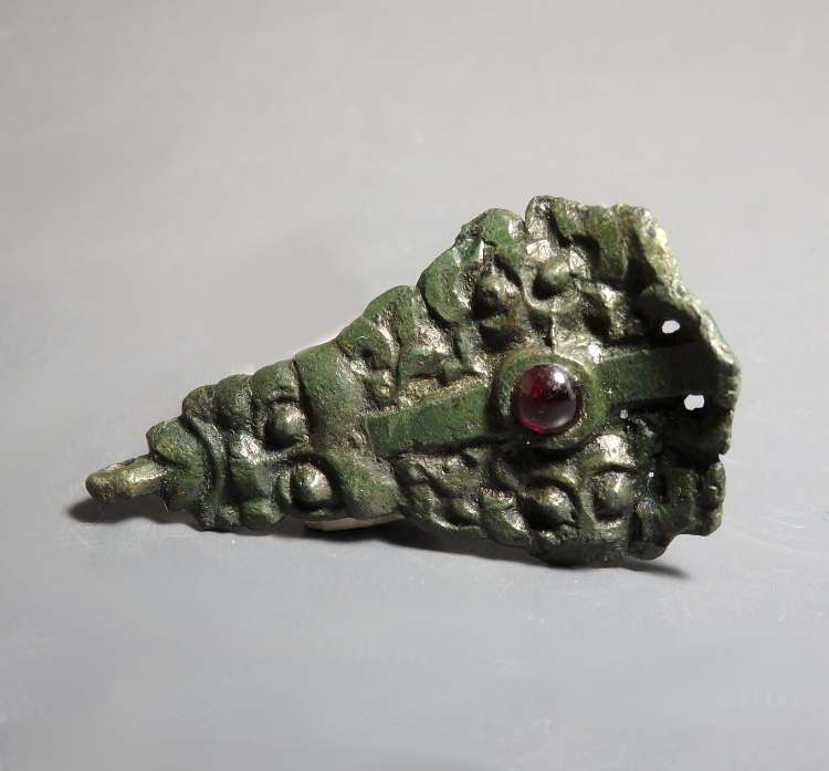 Anglo-Saxon Bronze Fitting With Head of Wodan & Garnet - Image 2