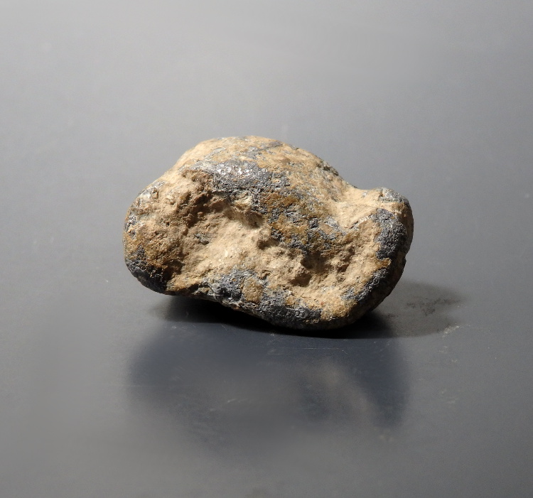 Roman Lead Astragalus (knucklebone) Gaming Piece - Image 4