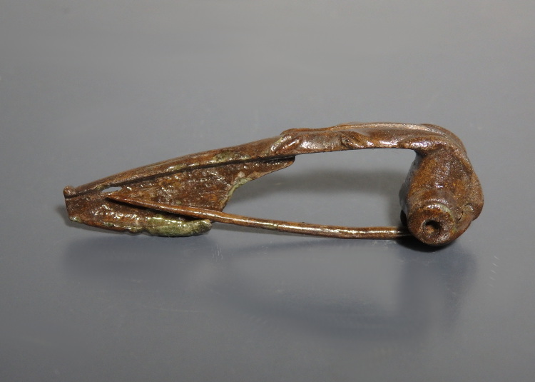 Decorated Celtic-Romano Bronze Brooch - Image 5
