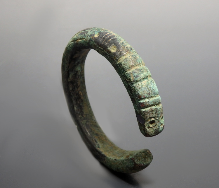 Luristan Bronze Zoomorphic Bracelet - Image 2